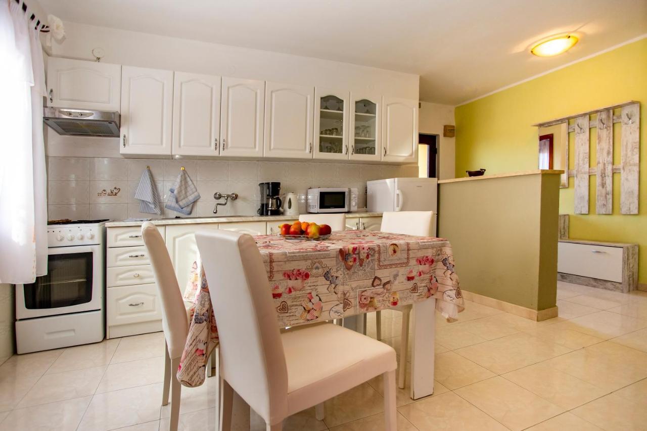 Apartmani Jurman Matohanci Extérieur photo